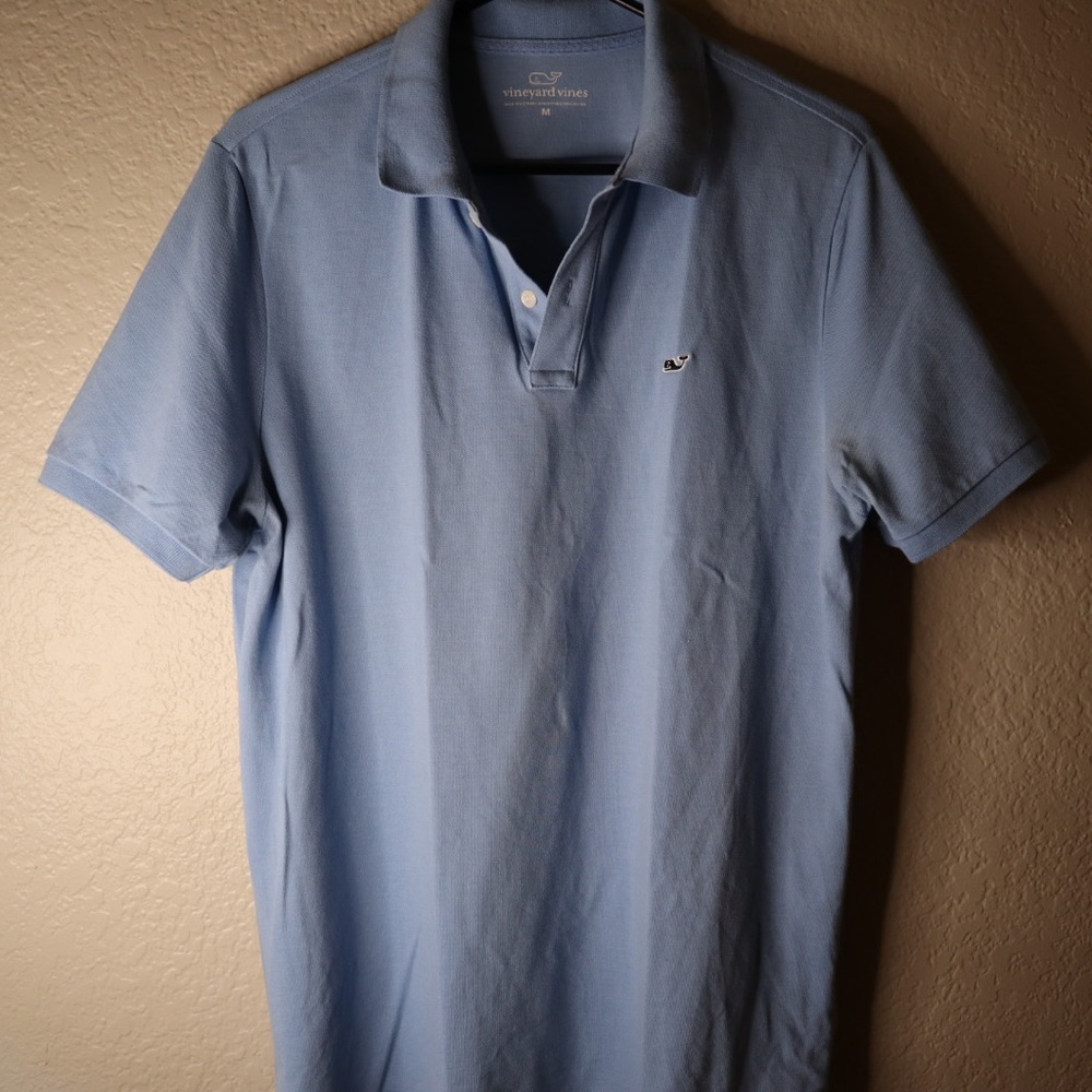 Vineyard vines polo shirt